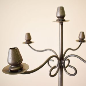 CANDELABRO FERRO 5 FUOCHI BOCCIOLONI CM.102 GREZZO CANDELABRO FERRO 5 FUOCHI BOCCIOLONI CM.102 GREZZO