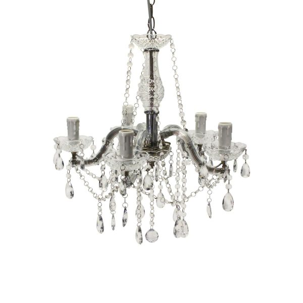 LAMPADARIO ACRILICO -VIENNA -5 FUOCHI TRASPAR./ARGENTO LAMPADARIO ACRILICO -VIENNA -5 FUOCHI TRASPAR./ARGENTO