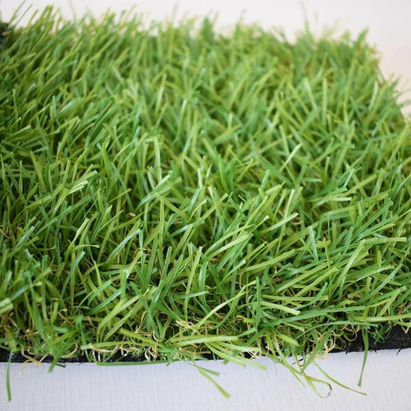 BOBINA ERBA SINTETICA H.200 CM SPESS.4 CM NINFA (MQ) BOBINA ERBA SINTETICA H.200 CM SPESS.4 CM NINFA (MQ)