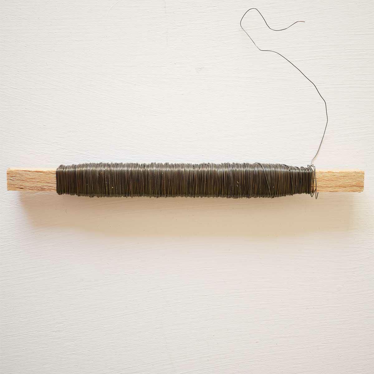 SPOLETTA FILO GREZZO D.0,24 MM CONF.PZ.10 SPOLETTA FILO GREZZO D.0,24 MM CONF.PZ.10