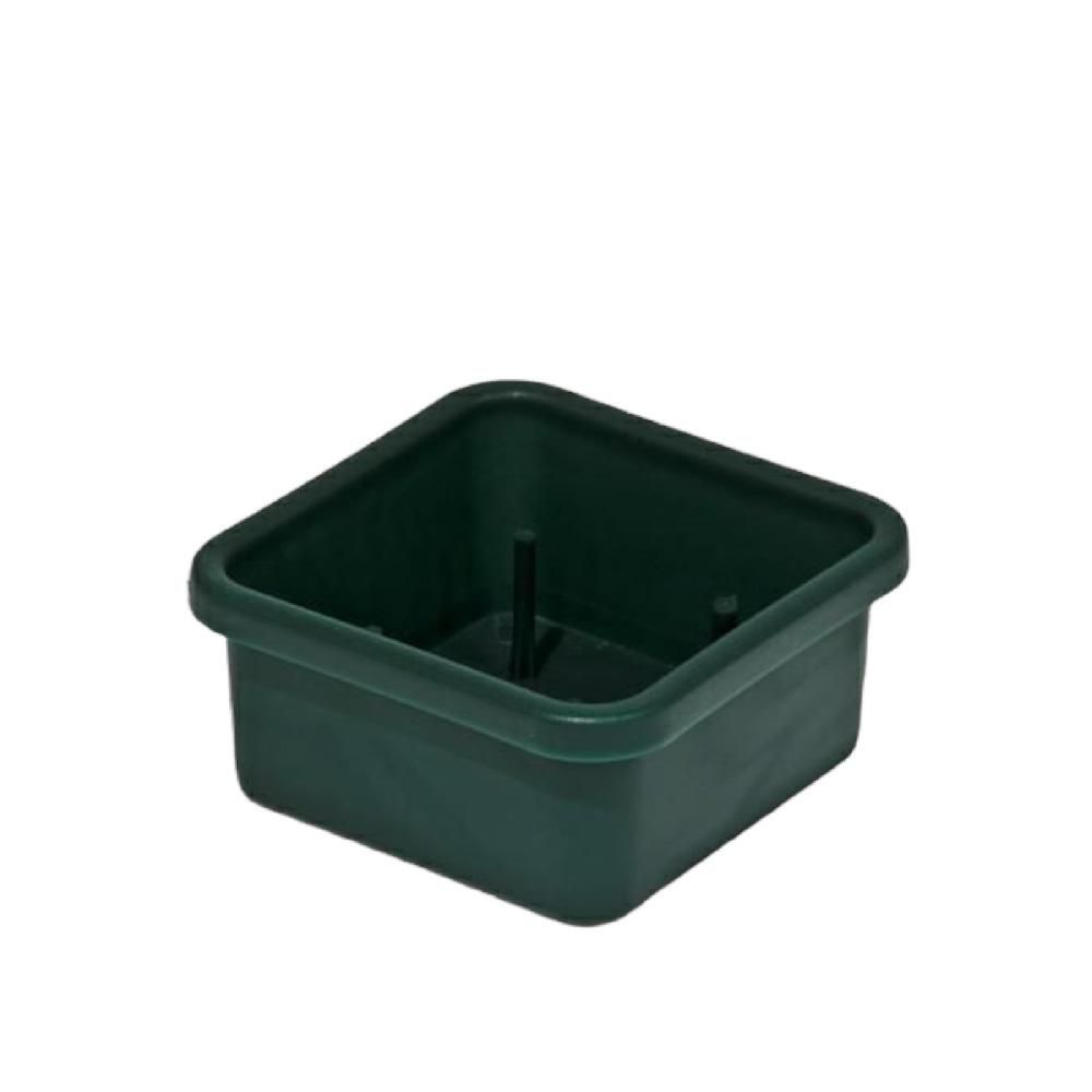 CIOTOLA PLASTICA MINIQUADR. QUAD.S/SP.7X7CM H.3,5CM CONF.PZ.60 V CIOTOLA PLASTICA MINIQUADR. QUAD.S/SP.7X7CM H.3,5CM CONF.PZ.60 V