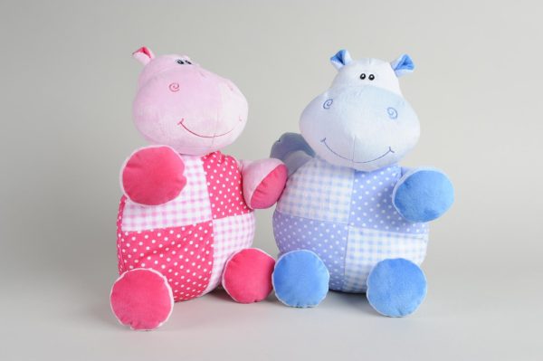 PELUCHE HIPPO H.30 CM ASS.ROSA/AZZURRO