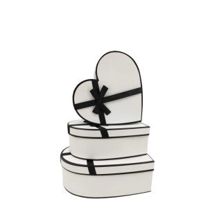 SCATOLE IN CARTA E CAPPELLIERE S.VALENTINO E FESTA DELLA MAMMA