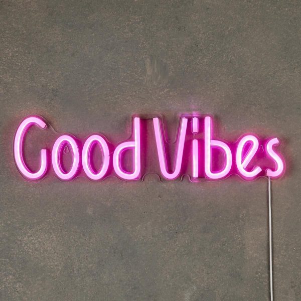 SCRITTA LUMINOSA -GOOD VIBES- 50X12,5 CM H.5 CM BATTERIA FUCSIA SCRITTA LUMINOSA -GOOD VIBES- 50X12,5 CM H.5 CM BATTERIA FUCSIA